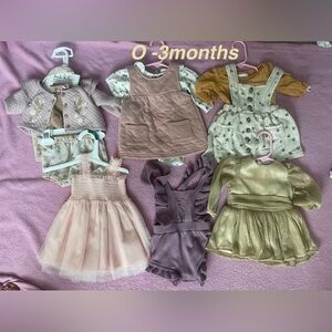 Dresses , and set in good condition, used one time
